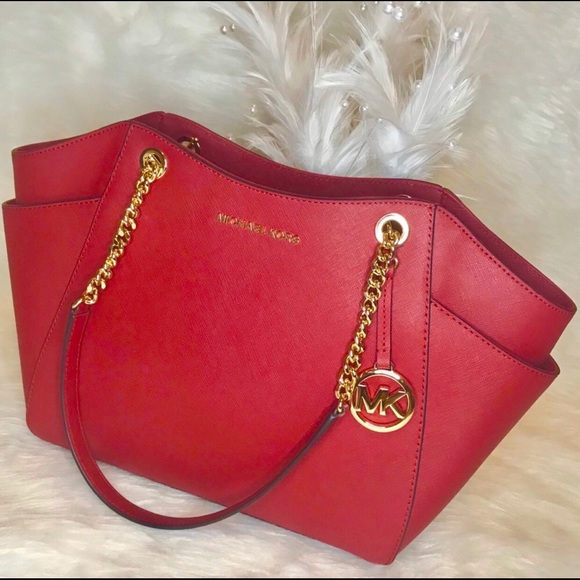 Michael Kors Handbags - NEW MICHAEL KORS SCARLET CHAIN SHOULDER MK TOTE